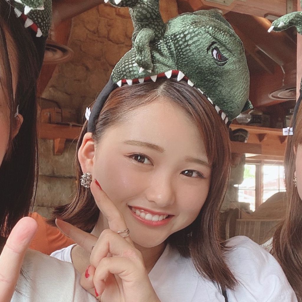 山中菜々子